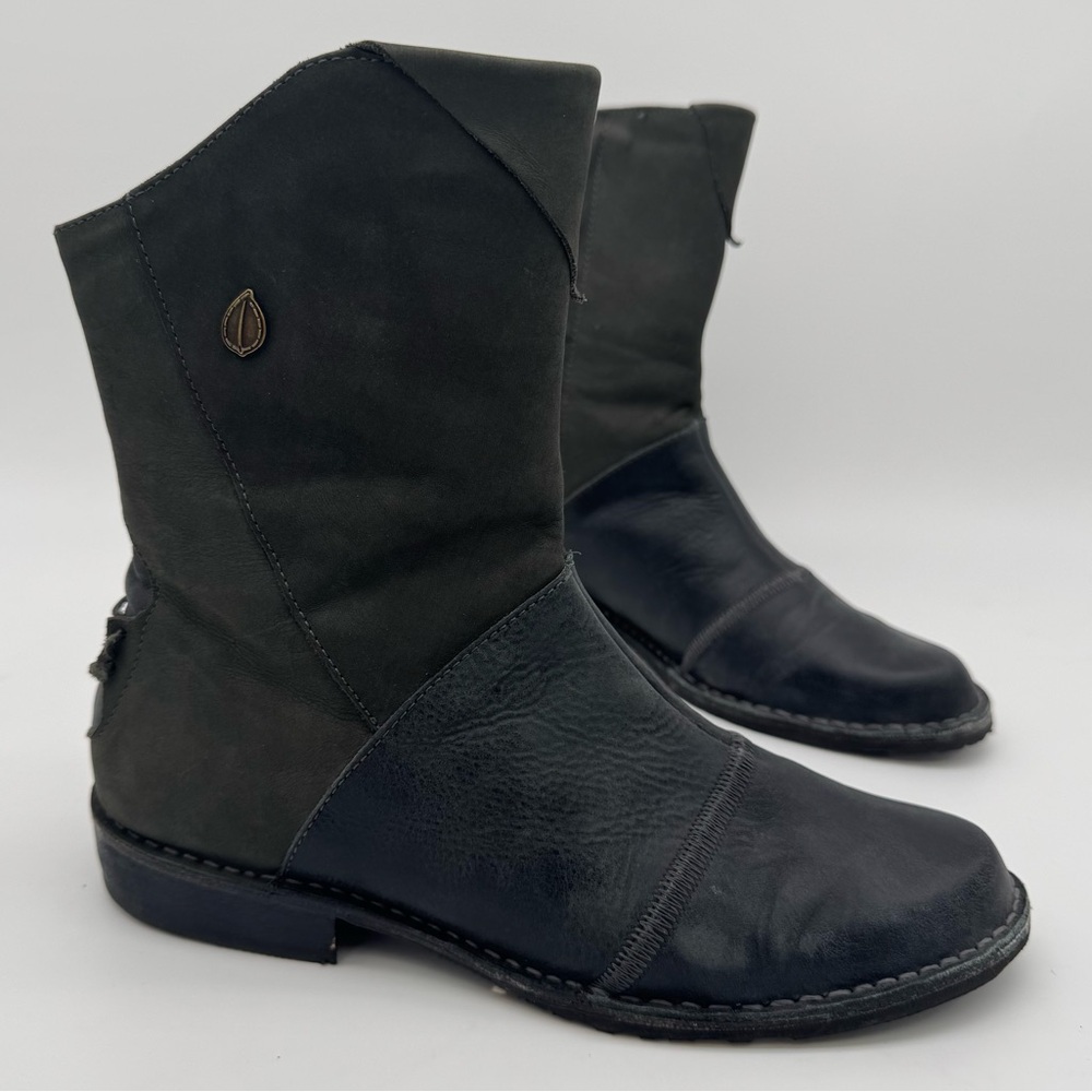 Black Women's Ankle Boots - Casual Leather Booties